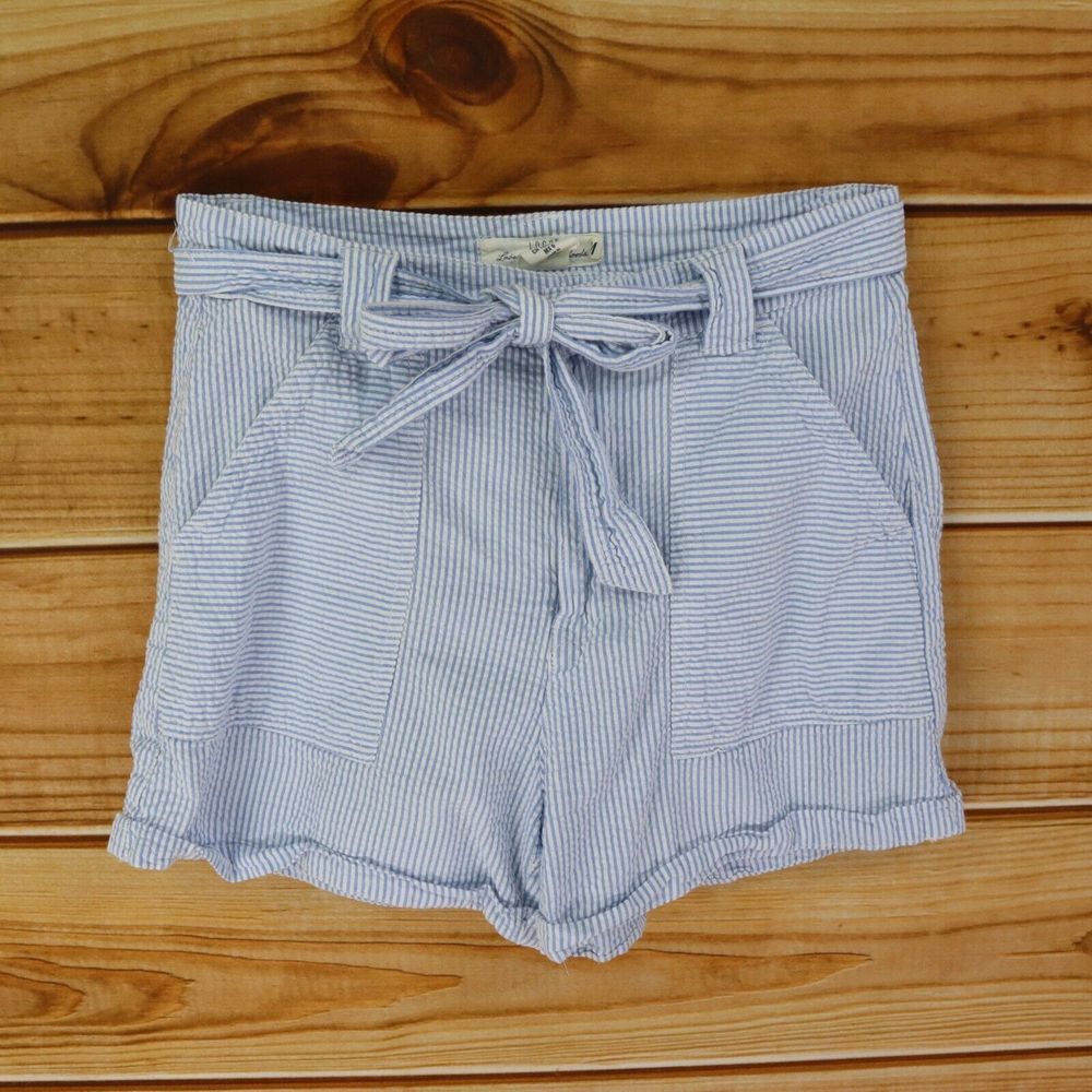 L.O.G.G. Casual Shorts Womens Size 6 Blue White Striped Cotton Belted Pockets